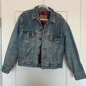 Vintage Flannel Lined Levi’s Denim Jacket